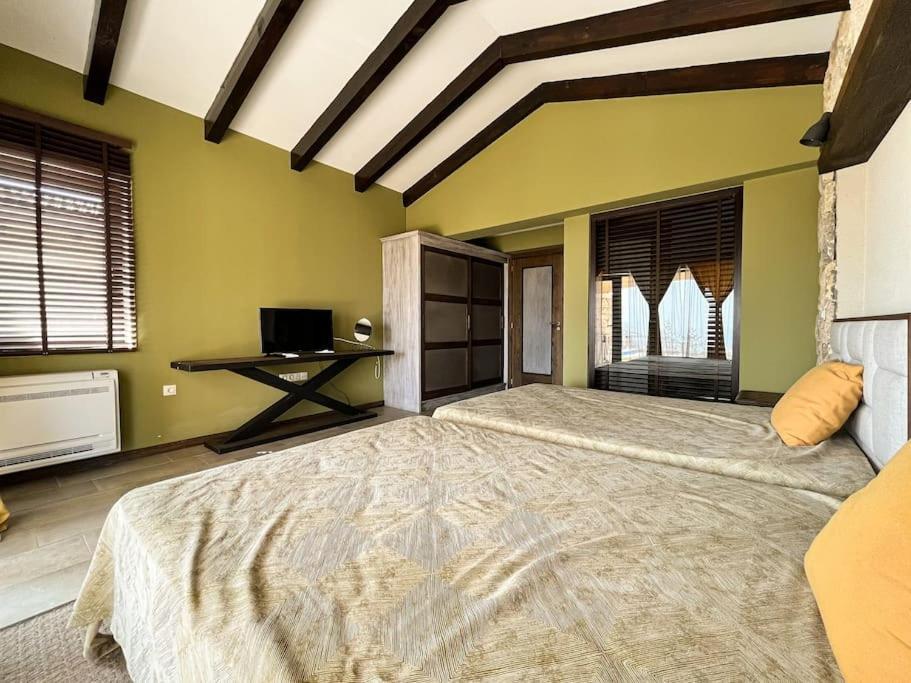 Private Villa At Blacksearama Golf & Villas Resort Balchik Bagian luar foto