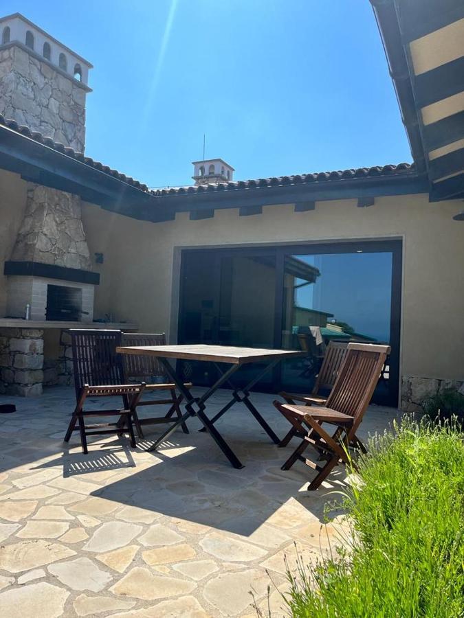 Private Villa At Blacksearama Golf & Villas Resort Balchik Bagian luar foto